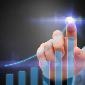 ONzeeonWeb Dubai team collaborating on a creative digital marketing strategy for diverse industries.