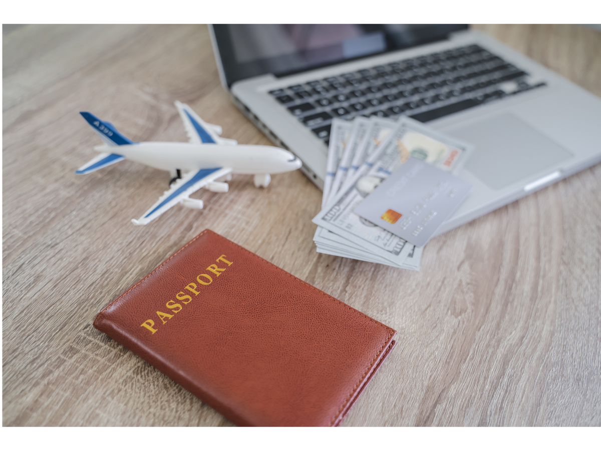 Custom tours and travel mobile app development for agencies in Dubai by ONzeeonWeb